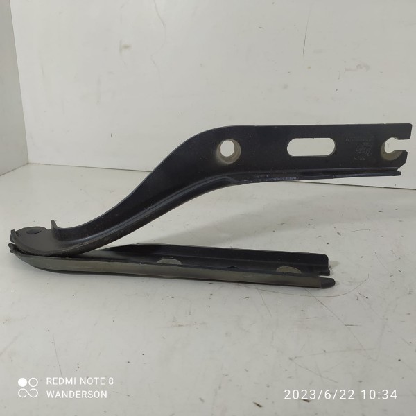 Dobradiça Braço Capo Tcross Esq 2018/2024 2gp823301