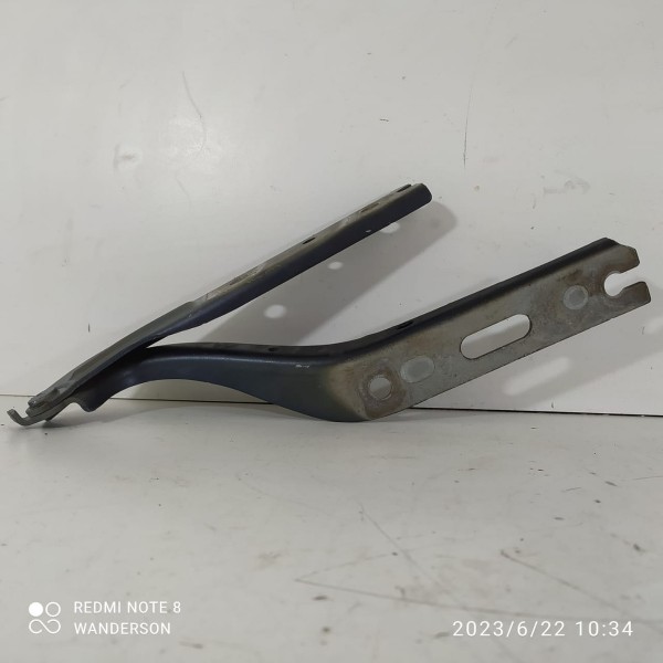 Dobradiça Braço Capo Tcross Esq 2018/2024 2gp823301