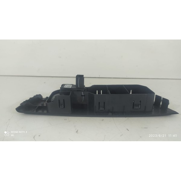 Botao Vidro Tcross Dianteiro Direito 2018/2024