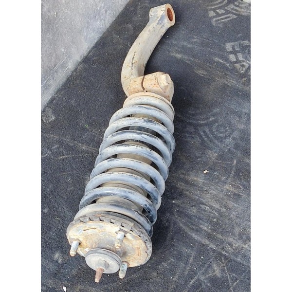 Torre Suspensão Ssangyoung Kyron  Dianteira Esquerda 2011