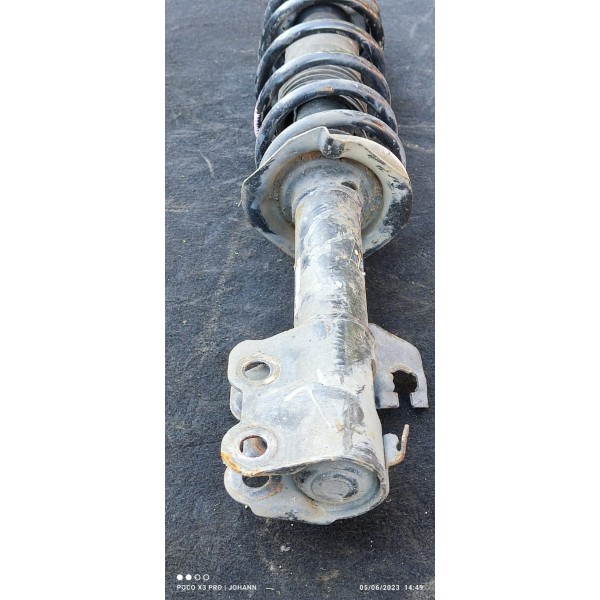 Torre Suspensão Nissan March Dianteira Esquerda 2013/2020