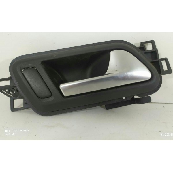 Macaneta Interna Porta Amarok Dianteira Direita 2011/2023