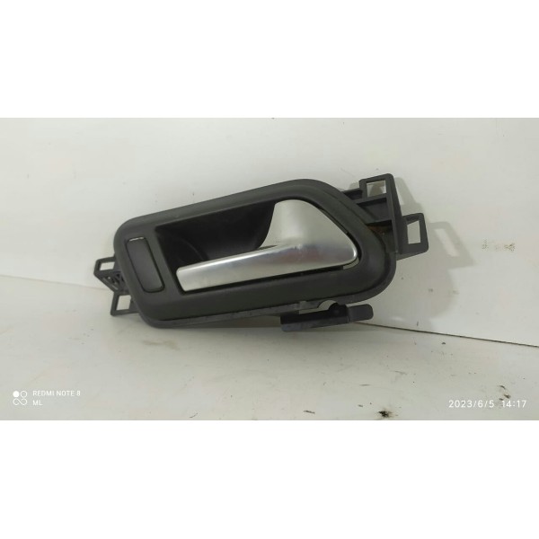 Macaneta Interna Porta Amarok Dianteira Direita 2011/2023