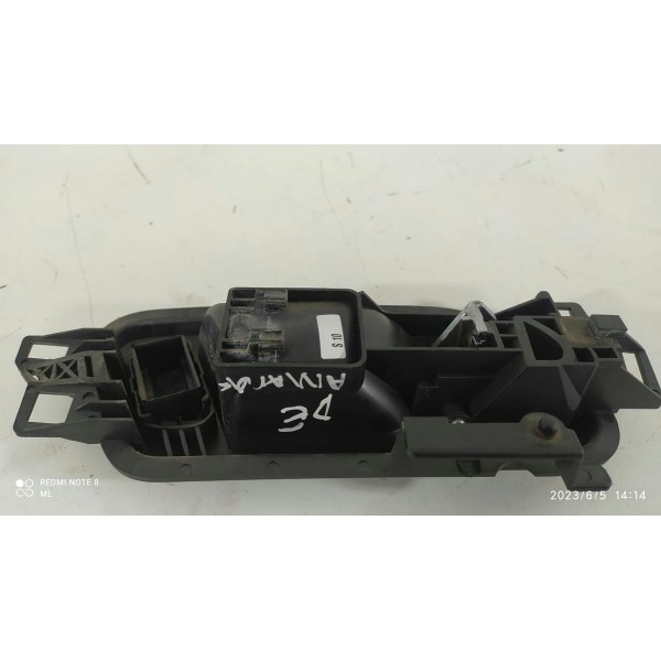 Macaneta Interna Porta Amarok Traseira Esquerda  2011/2023