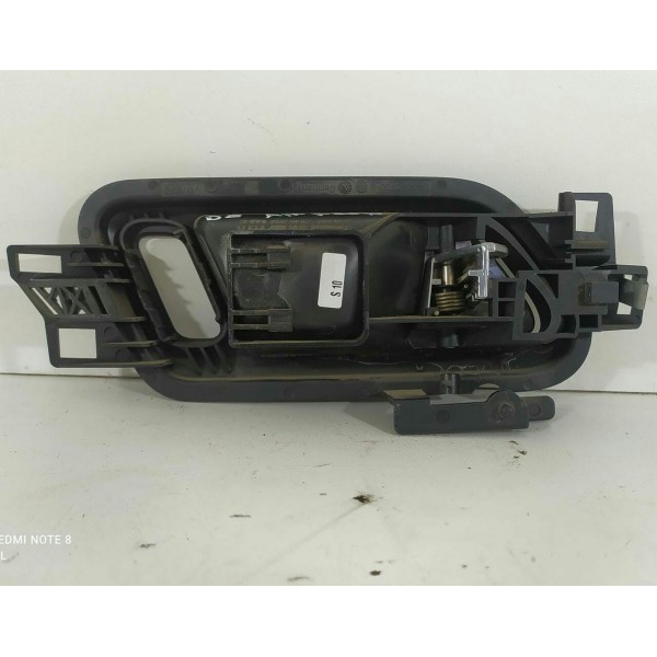 Maçaneta Interna Porta Amarok Dianteira Esquerda  2011/2023