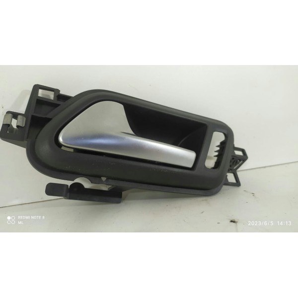 Maçaneta Interna Porta Amarok Dianteira Esquerda  2011/2023