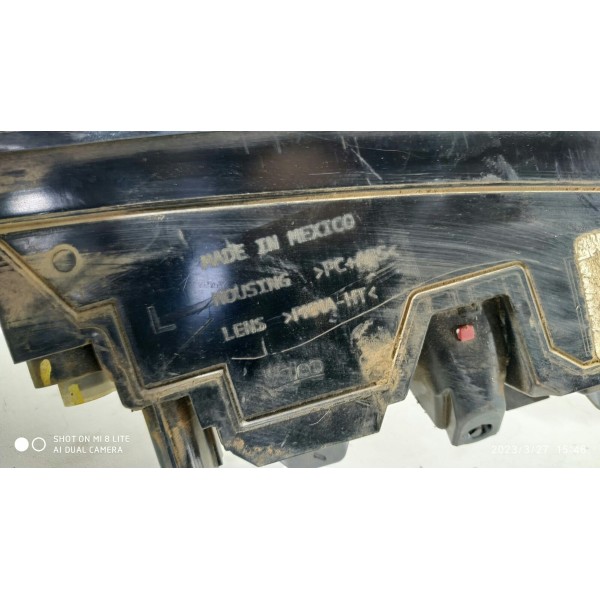 Lanterna Parachoque Audi Q5 Esquerda 2018/2021 812760163 Esquerdo/motorista Vermelho