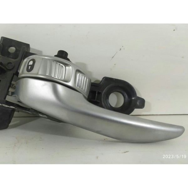 Maçaneta Interna Traseira Esquerda Fiat Toro 2017/2023