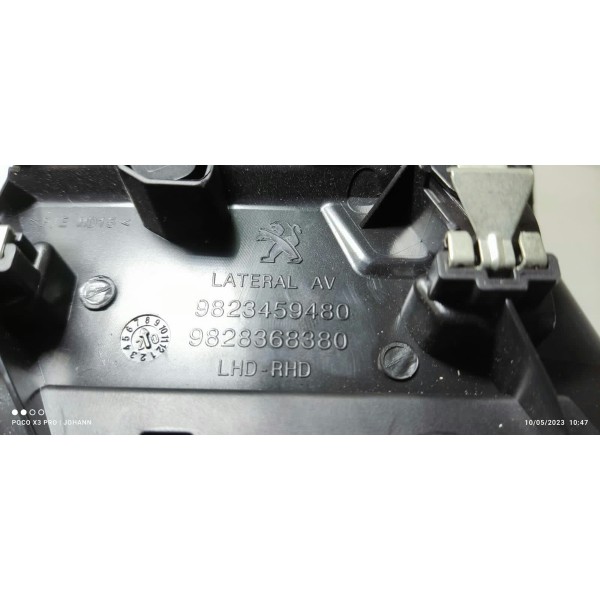 Difusor Ar Peugeot 208 Direito 2020/2024