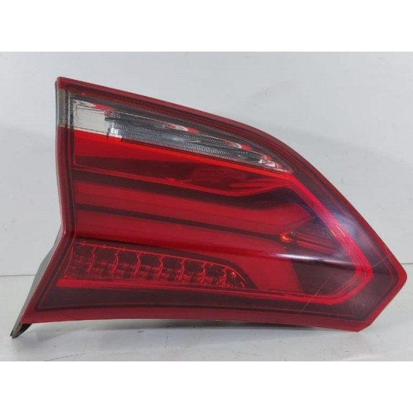 Lanterna Tracker Led Direita Tampa 2020 2021 2022 2023 2024 Direito/passageiro Vermelho