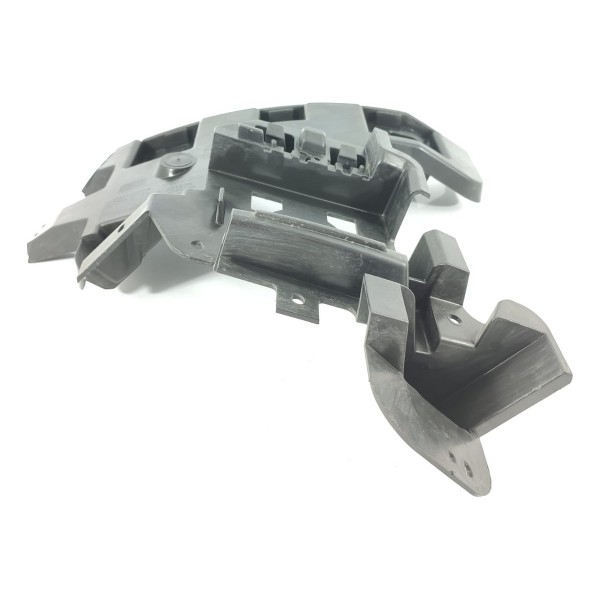 Guia Parachoque Volvo S60 Traseiro Dir 2011/2018 31323838