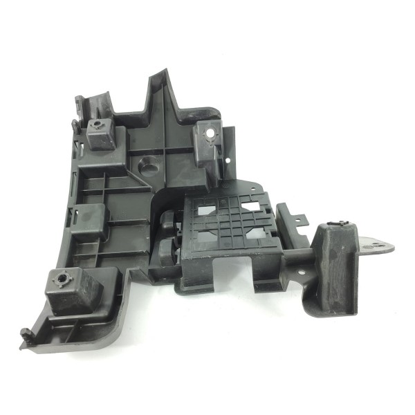 Guia Parachoque Volvo S60 Traseiro Dir 2011/2018 31323838