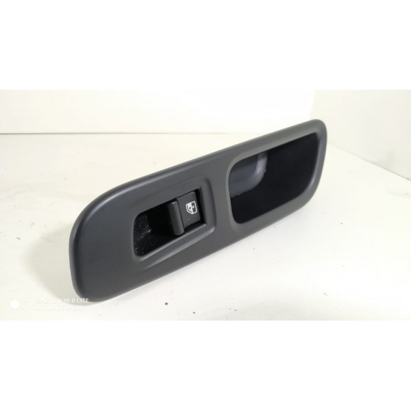 Botao Vidro Renegade 2016 A 2021 Traseiro Esq Detalhe