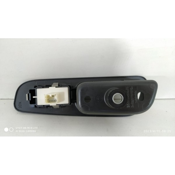 Botao Vidro Renegade Dianteiro Direito 2016 2017 2018 A 2021