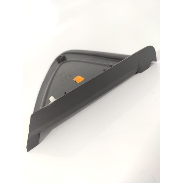 Acabamento Coluna Traseira Direita Cruze 2017/2023 84034202 Preto