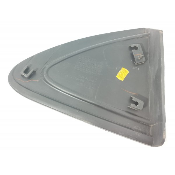 Acabamento Coluna Traseira Direita Cruze 2017/2023 84034203 Preto