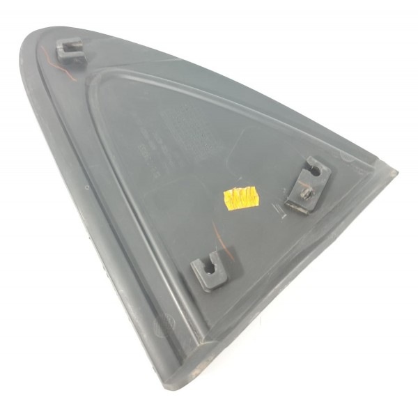 Acabamento Coluna Traseira Direita Cruze 2017/2023 84034203 Preto