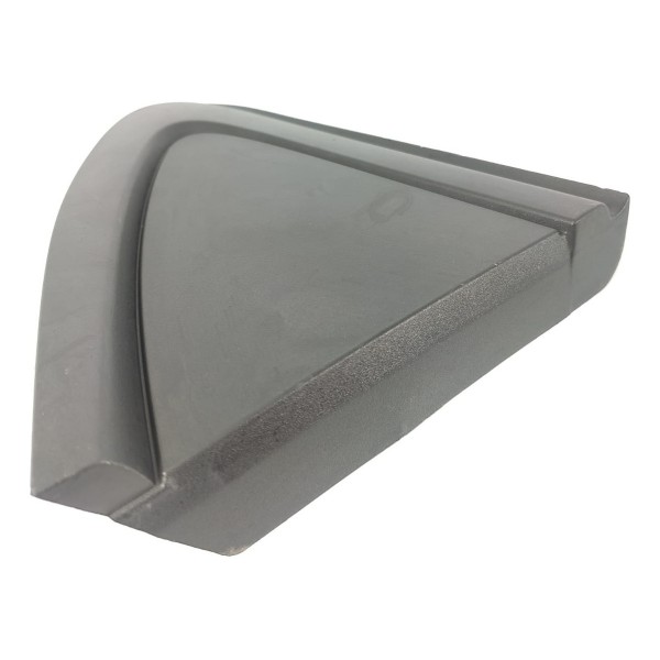 Acabamento Coluna Traseira Direita Cruze 2017/2023 84034203 Preto