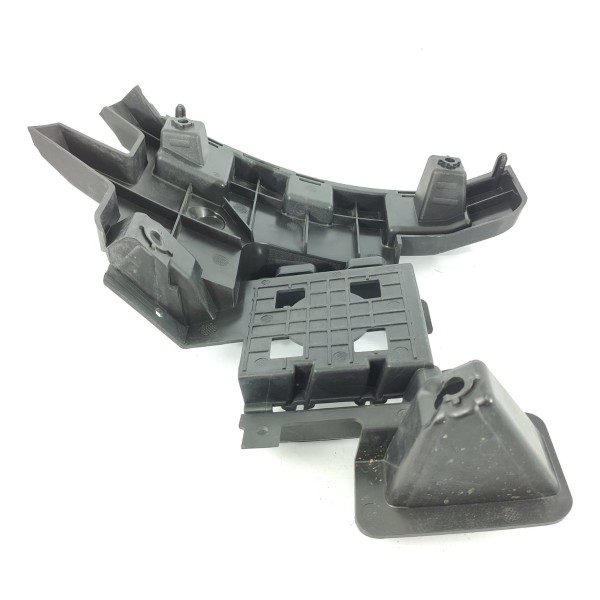 Guia Parachoque Volvo S60 Traseiro Esq 2011/2018 31323837