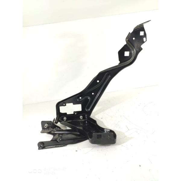 Suporte Guia Farol Mercedes C180 Esque 2010 2014 A2048261324