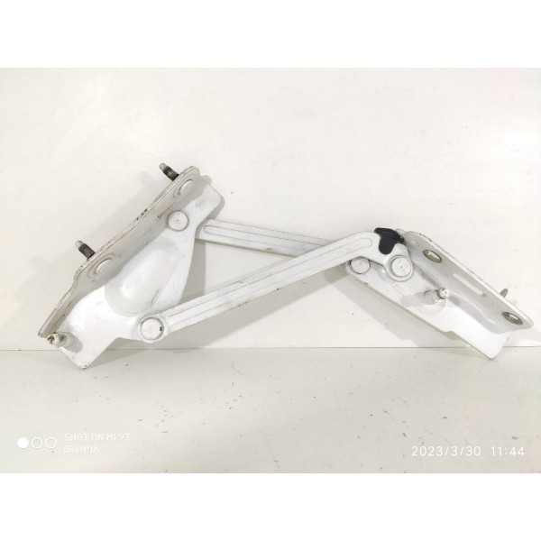 Dobradiça Direita Tampa Traseira Peugeot 408