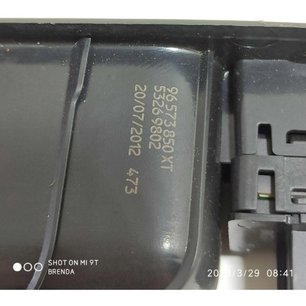 Botão Vidro Peugeot 408 Traseiro Dir 2011 A 2016 96573850xt