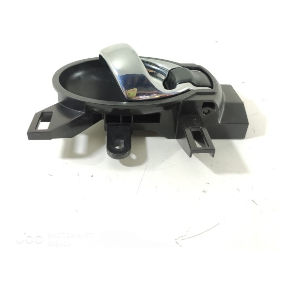 Maçaneta Interna Versa Dianteira Direita 2013/2020