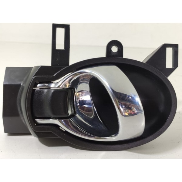 Maçaneta Interna Versa Dianteira Direita 2013/2020