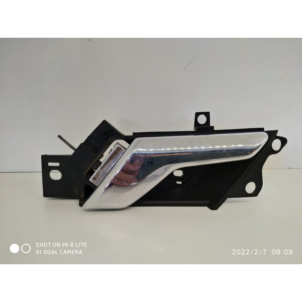 Macaneta Interna  Dianteira Direita Captiva 2008/2016