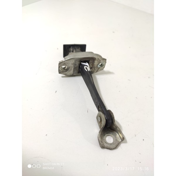 Limitador Porta Versa Traseira Esquerda 2013 A 2020