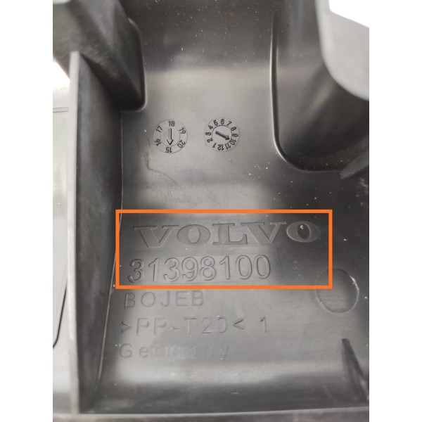 Tampa Caixa Fusiveis Volvo V60 S60 Xc60 2011/2018 31398100