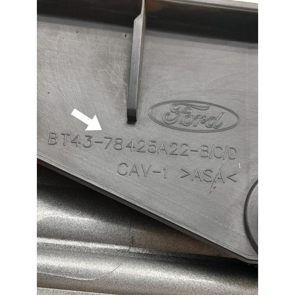 Friso Tampa Traseira Ford Edge 2008/2014 78425a22 Cromado