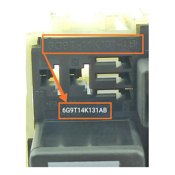 Caixa Fusiveis Volvo V60 S60 Xc60 2011/2018 6g9t14k131ab