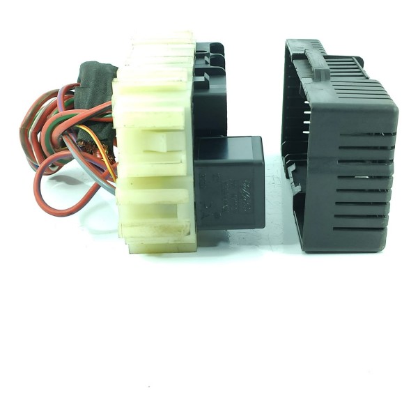 Caixa Fusiveis Volvo V60 S60 Xc60 2011/2018 6g9t14k131ab