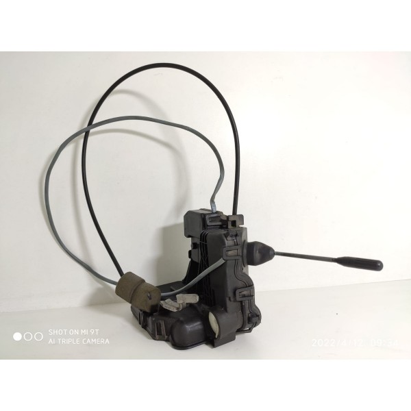 Fechadura Porta Esquerda Mercedes Clc200 2010