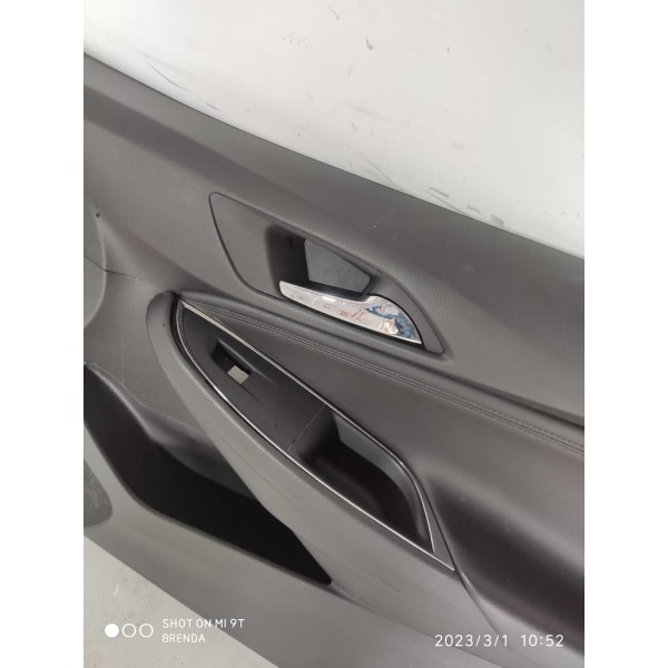 Forro Porta Cruze Dianteiro Esquerdo 2017 2018 2022 Preto