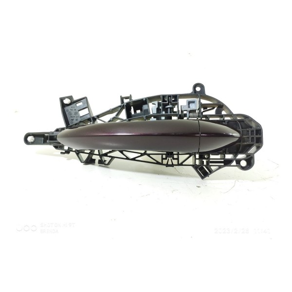 Maçaneta Externa Cruze Dianteira Direita 2017/2022 13515503 Bordô Dianteira