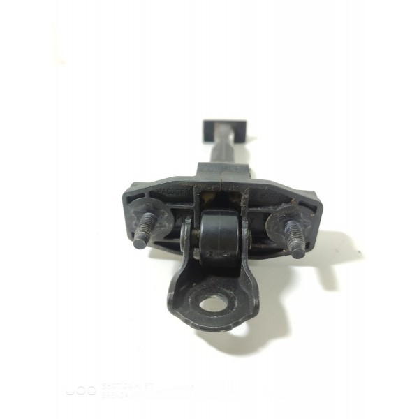 Limitador Porta Cruze Traseiro Direito 2017 2018 2019 2022