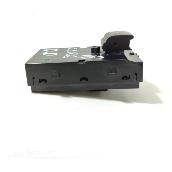 Botão Vidro Cruze Dianteiro D 2017 2018 2022 13408448