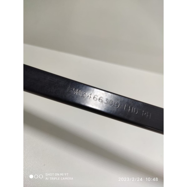 Braço Limpador Parabrisa Cruze Direito 2017 2018 13466309