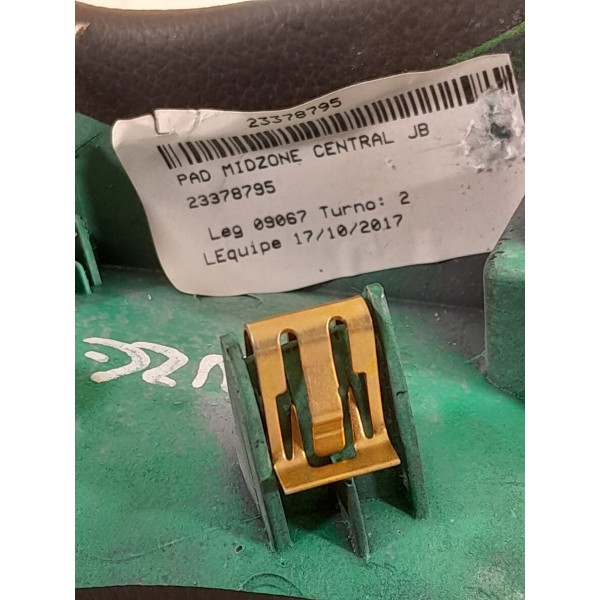 Acabamento Painel Cruze Esquerdo 2017/2022 23378795