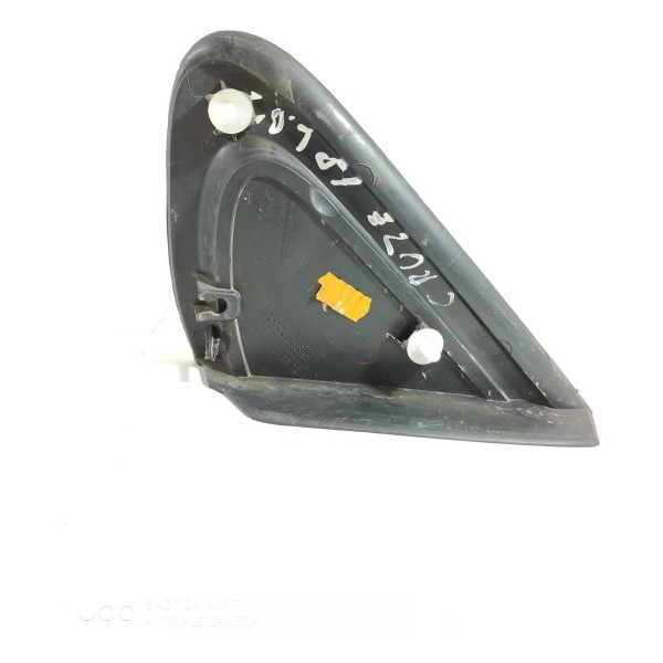 Triangulo Paralama Cruze Direito 2017/2022 84106818 Preto