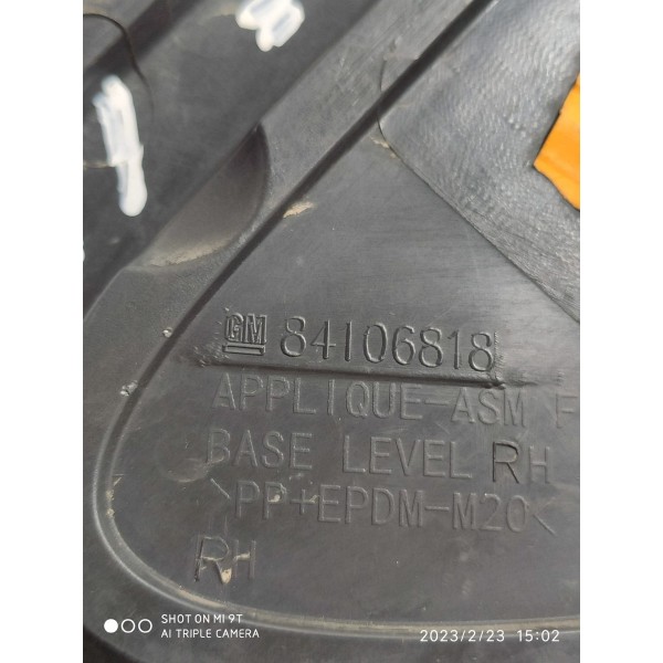 Triangulo Paralama Cruze Direito 2017/2022 84106818 Preto