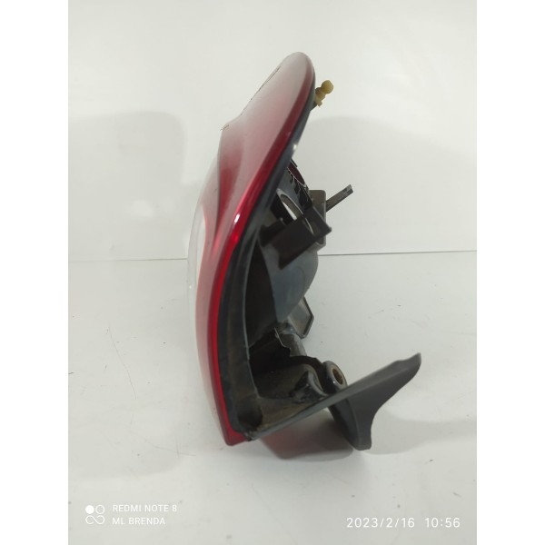 Lanterna Uno Vivace Esquerda Orig 2010 2012 2014 2016 2017