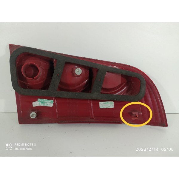 Lanterna Esquerda Tampa Palio Wekeend 2006 Detalhe