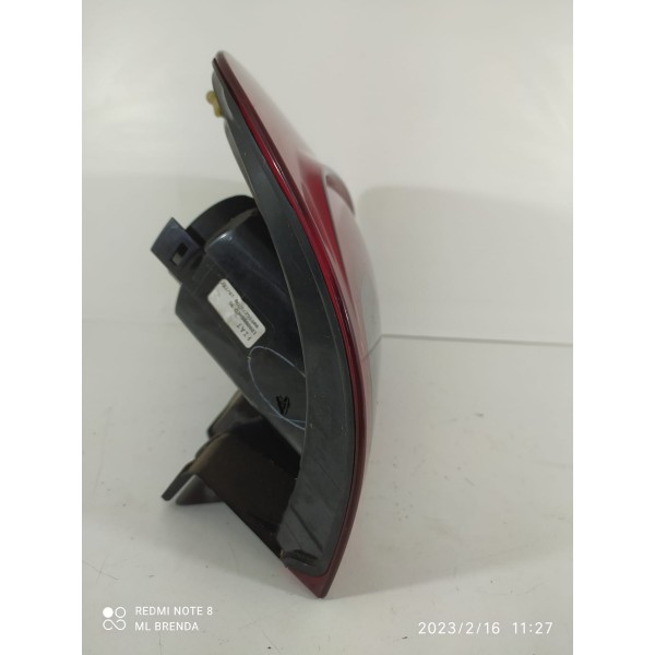 Lanterna Uno Attractiv Esquerdo 2010/2017