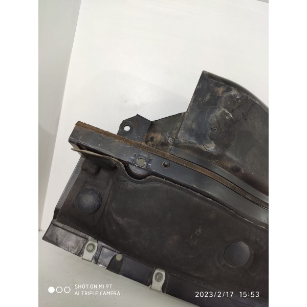 Canto Grade Parabrisa Edge Direito 2011/2014 Det