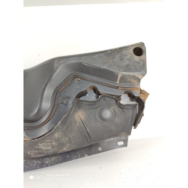 Canto Grade Parabrisa Edge Direito 2011/2014 Det