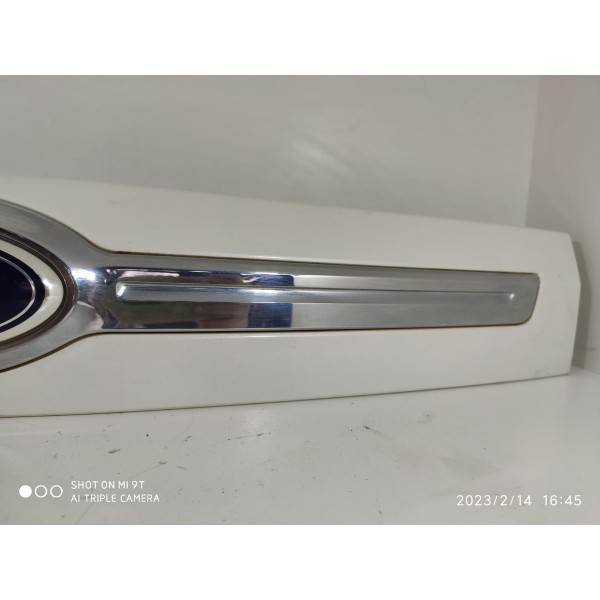 Friso Moldura Tampa Traseira Edge 2011/2014 78425a22