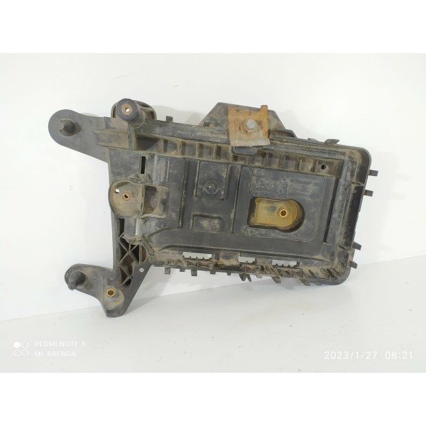 Suporte Caixa Bateria Tiguan 2010/2016 1k0915333